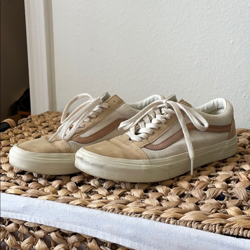 8.5 Neutral Suede Vans